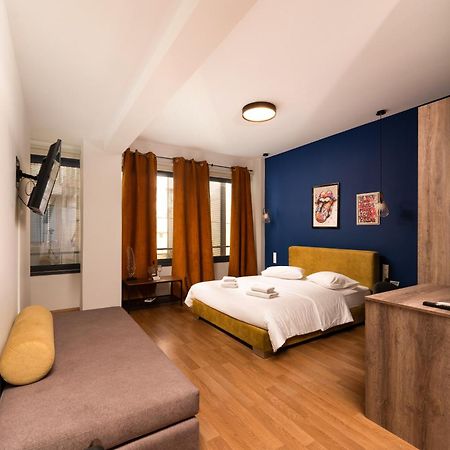 Luxury Suites Athens 2 ภายนอก รูปภาพ