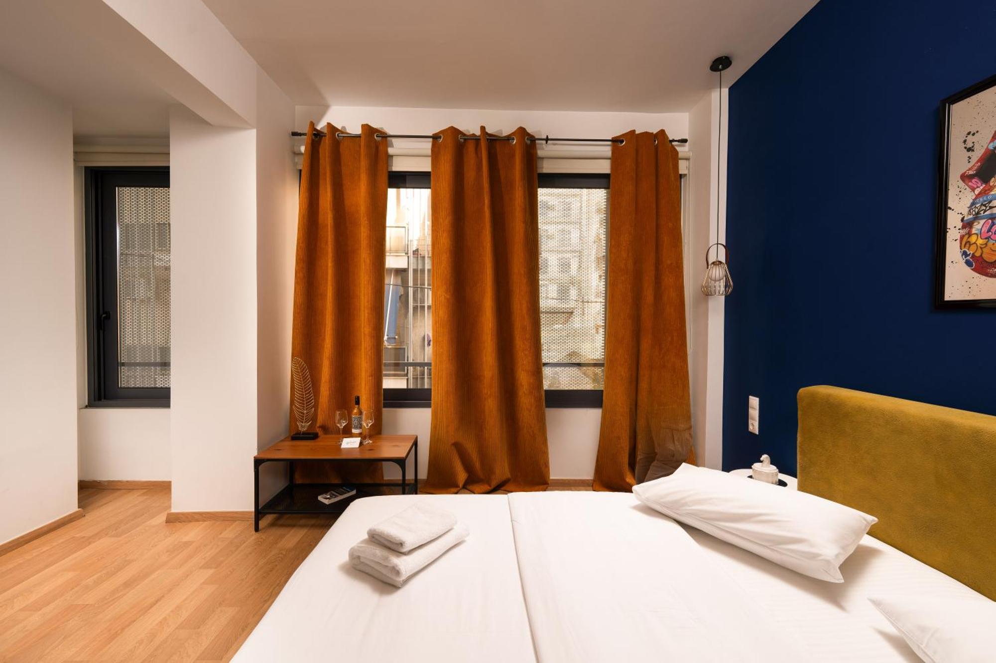 Luxury Suites Athens 2 ภายนอก รูปภาพ
